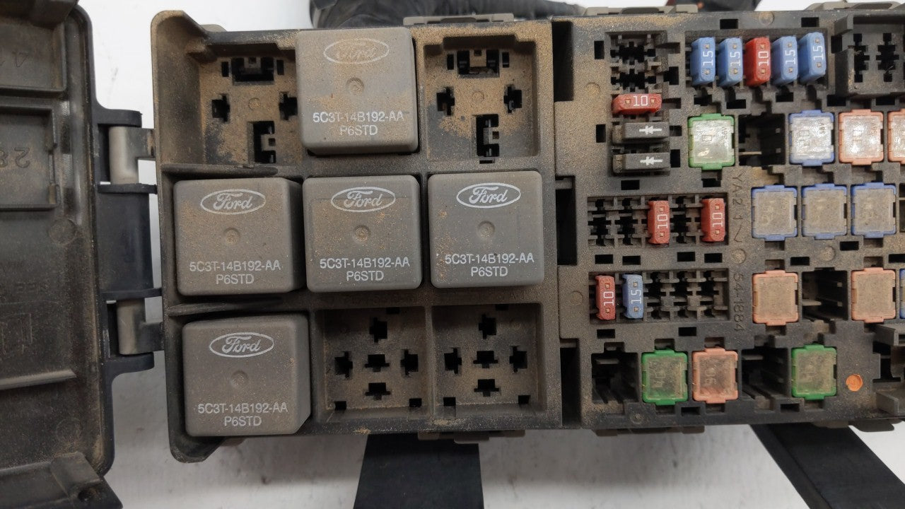 2007-2010 Lincoln Mkz Fusebox Fuse Box Panel Relay Module P/N:9H61-14290-B Fits Fits 2007 2008 2009 2010 OEM Used Auto Parts