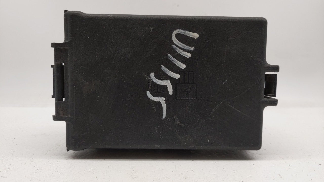 2011-2012 Lincoln Mkz Fusebox Fuse Box Panel Relay Module P/N:AE5T-14290-A AE5T-14A003-BA Fits Fits 2010 2011 2012 OEM Used 