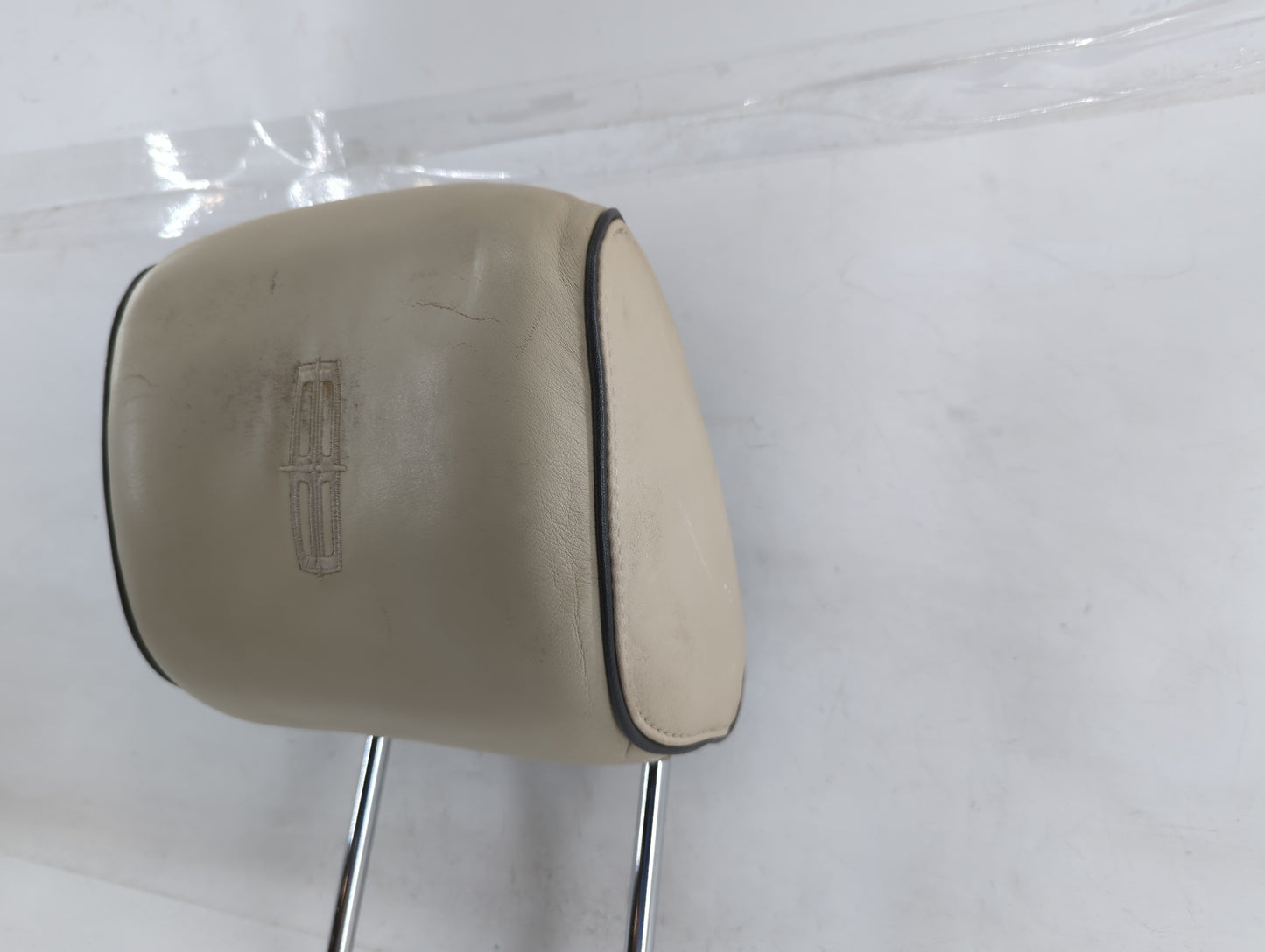 2010 Lincoln Mkz Headrest Head Rest Front Driver Passenger Seat Fits OEM Used Auto Parts - Oemusedautoparts1.com