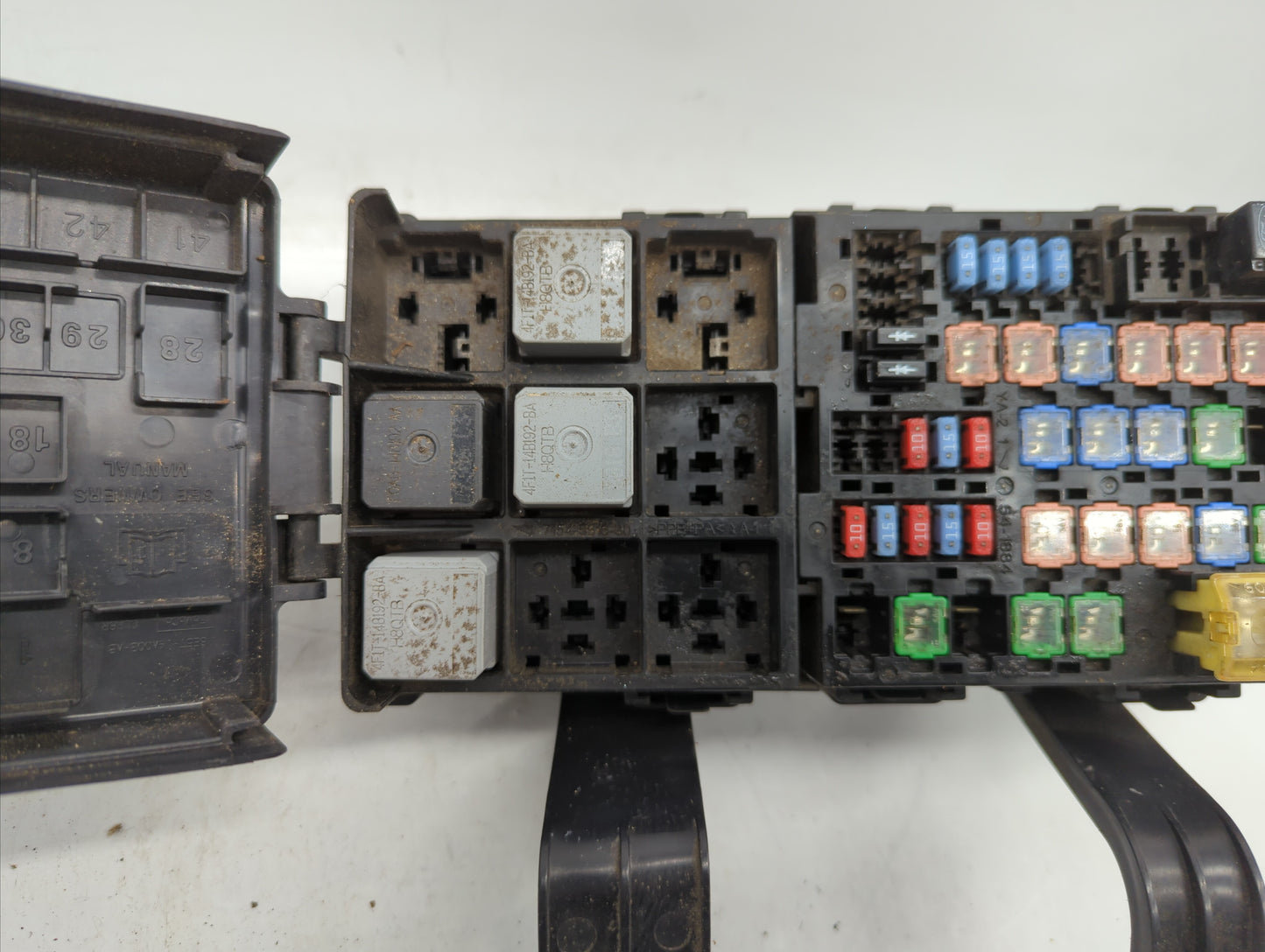 2007-2010 Lincoln Mkz Fusebox Fuse Box Panel Relay Module P/N:7E5T-14A003-BA 8H6T-14290-A Fits Fits 2007 2008 2009 2010 OEM 