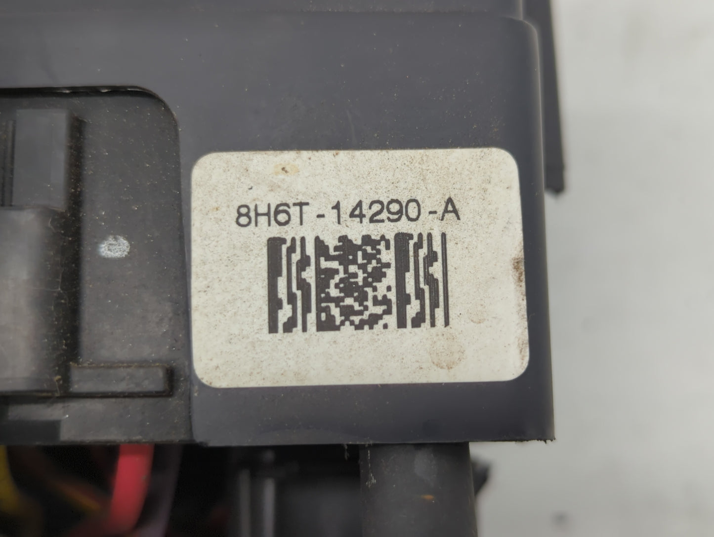 2007-2010 Lincoln Mkz Fusebox Fuse Box Panel Relay Module P/N:7E5T-14A003-BA 8H6T-14290-A Fits Fits 2007 2008 2009 2010 OEM 