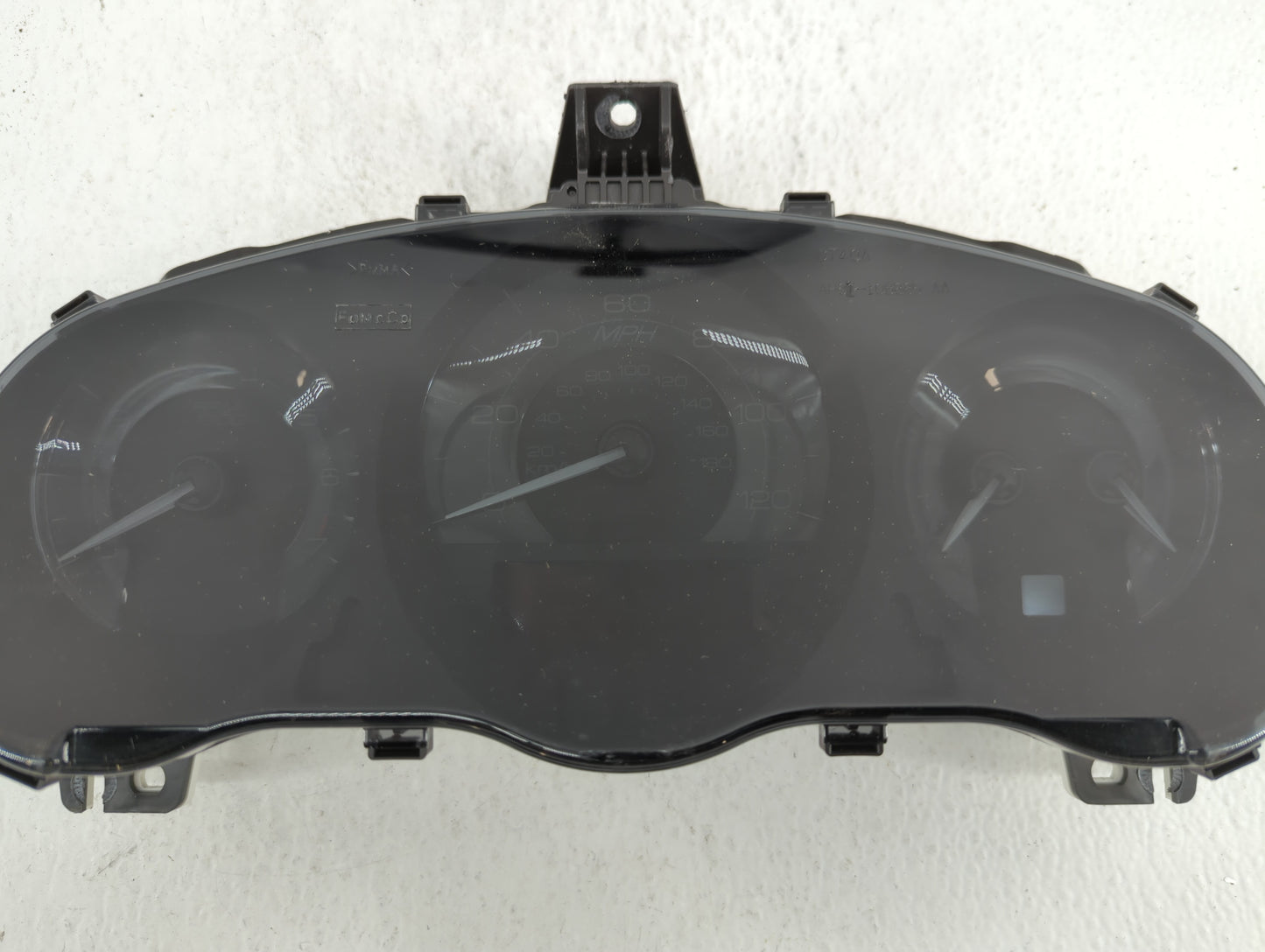 2010 Lincoln Mkz Instrument Cluster Speedometer Gauges P/N:AH6T-10849-CC Fits OEM Used Auto Parts - Oemusedautoparts1.com
