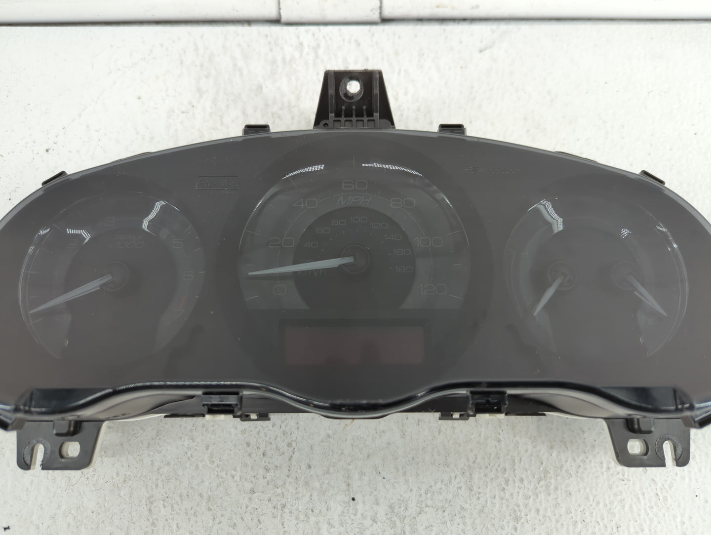 2010 Lincoln Mkz Instrument Cluster Speedometer Gauges P/N:EC2T-10849-AA AH6T-10849-CC Fits OEM Used Auto Parts - Oemusedaut