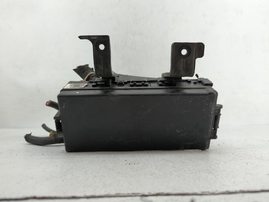 2007-2010 Lincoln Mkz Fusebox Fuse Box Panel Relay Module P/N:AH6T-14290-B 9H61-14290-B Fits Fits 2007 2008 2009 2010 OEM Us