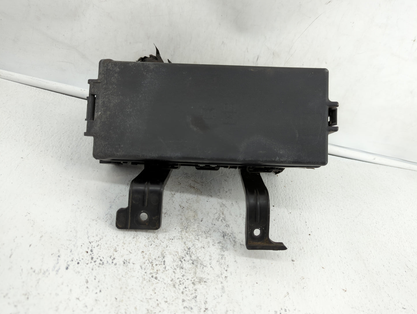 2007-2010 Lincoln Mkz Fusebox Fuse Box Panel Relay Module P/N:AH6T-14290-B 9H61-14290-B Fits Fits 2007 2008 2009 2010 OEM Us