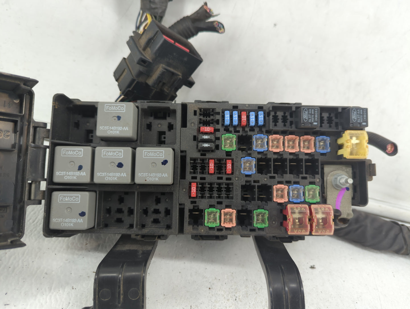 2007-2010 Lincoln Mkz Fusebox Fuse Box Panel Relay Module P/N:7E5T-14A003-BA Fits Fits 2007 2008 2009 2010 OEM Used Auto Par