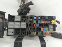 2007-2010 Lincoln Mkz Fusebox Fuse Box Panel Relay Module P/N:7E5T-14A003-BA Fits Fits 2007 2008 2009 2010 OEM Used Auto Par