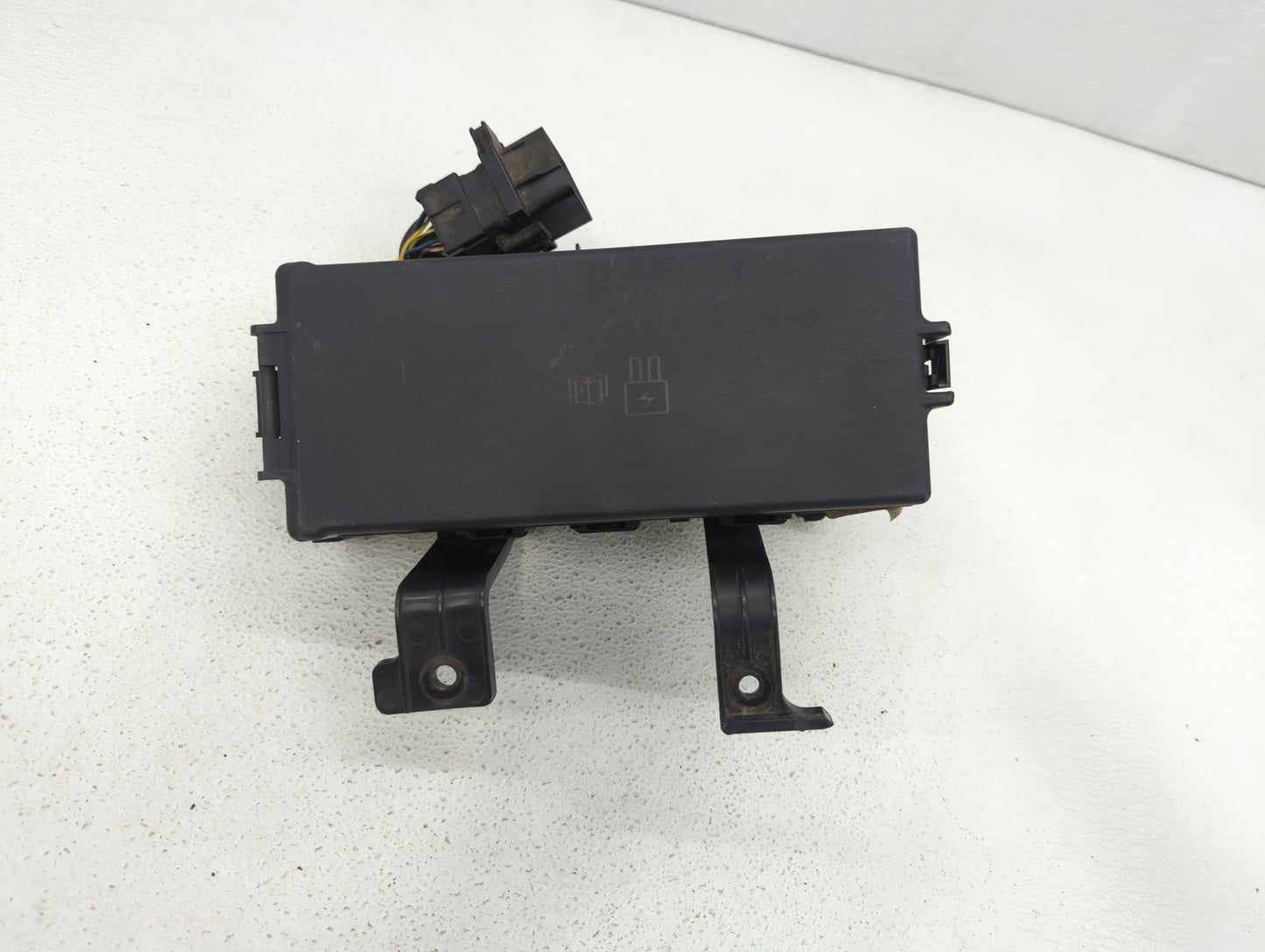 2007-2010 Lincoln Mkz Fusebox Fuse Box Panel Relay Module P/N:8H6T-14290-B AH6T-14290-A Fits Fits 2007 2008 2009 2010 OEM Us