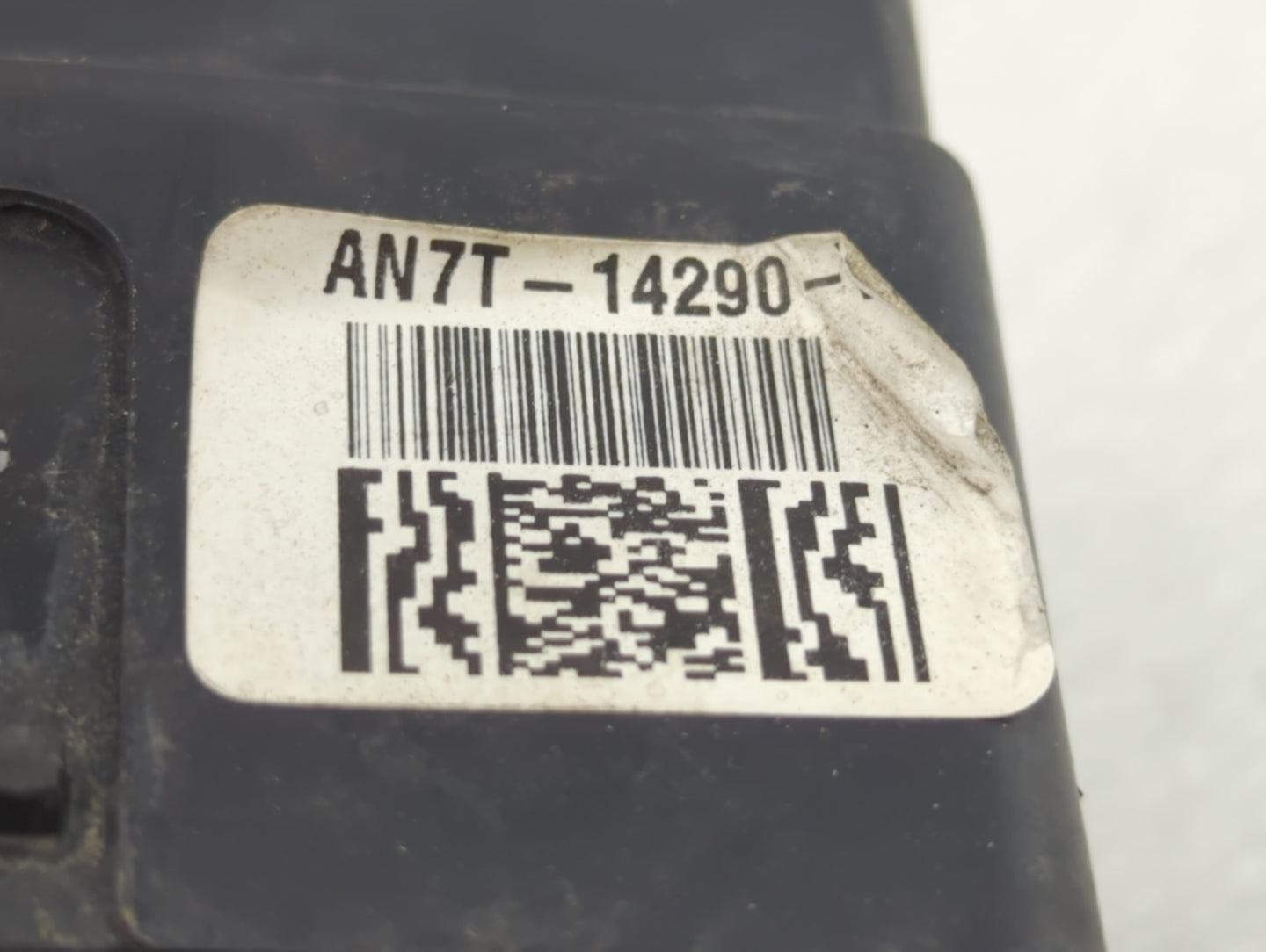 2007-2010 Lincoln Mkz Fusebox Fuse Box Panel Relay Module P/N:8H6T-14290-B AH6T-14290-A Fits Fits 2007 2008 2009 2010 OEM Us