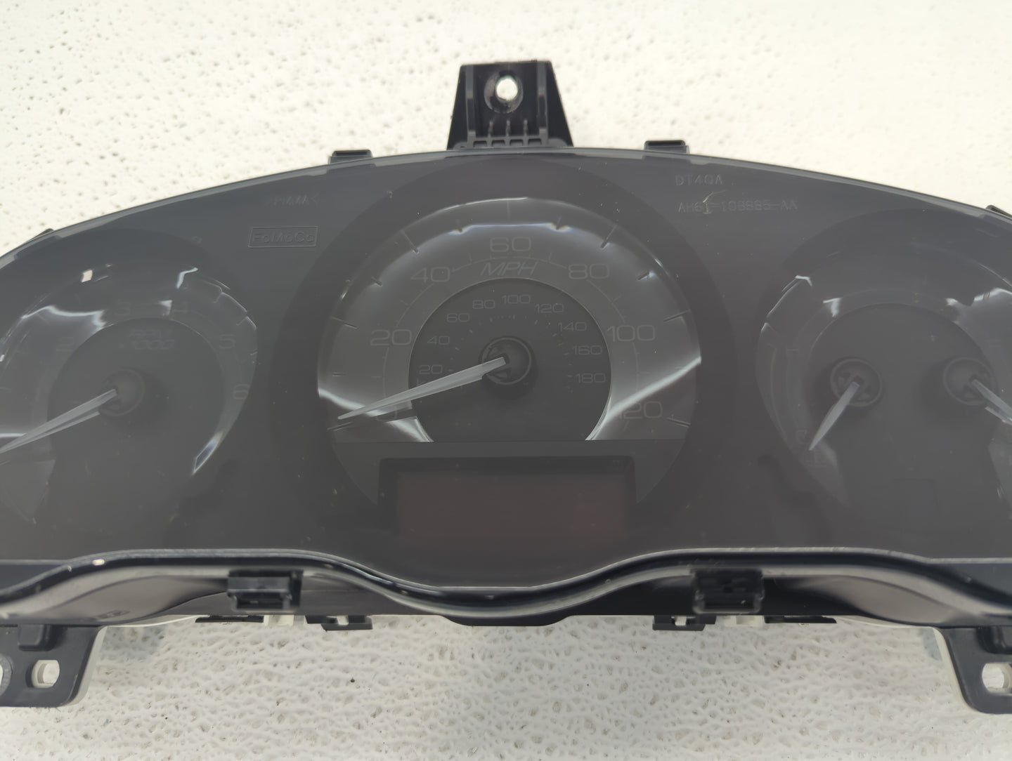 2010 Lincoln Mkz Instrument Cluster Speedometer Gauges P/N:EC2T-10849-AA AH6T-10849-CC Fits OEM Used Auto Parts - Oemusedaut