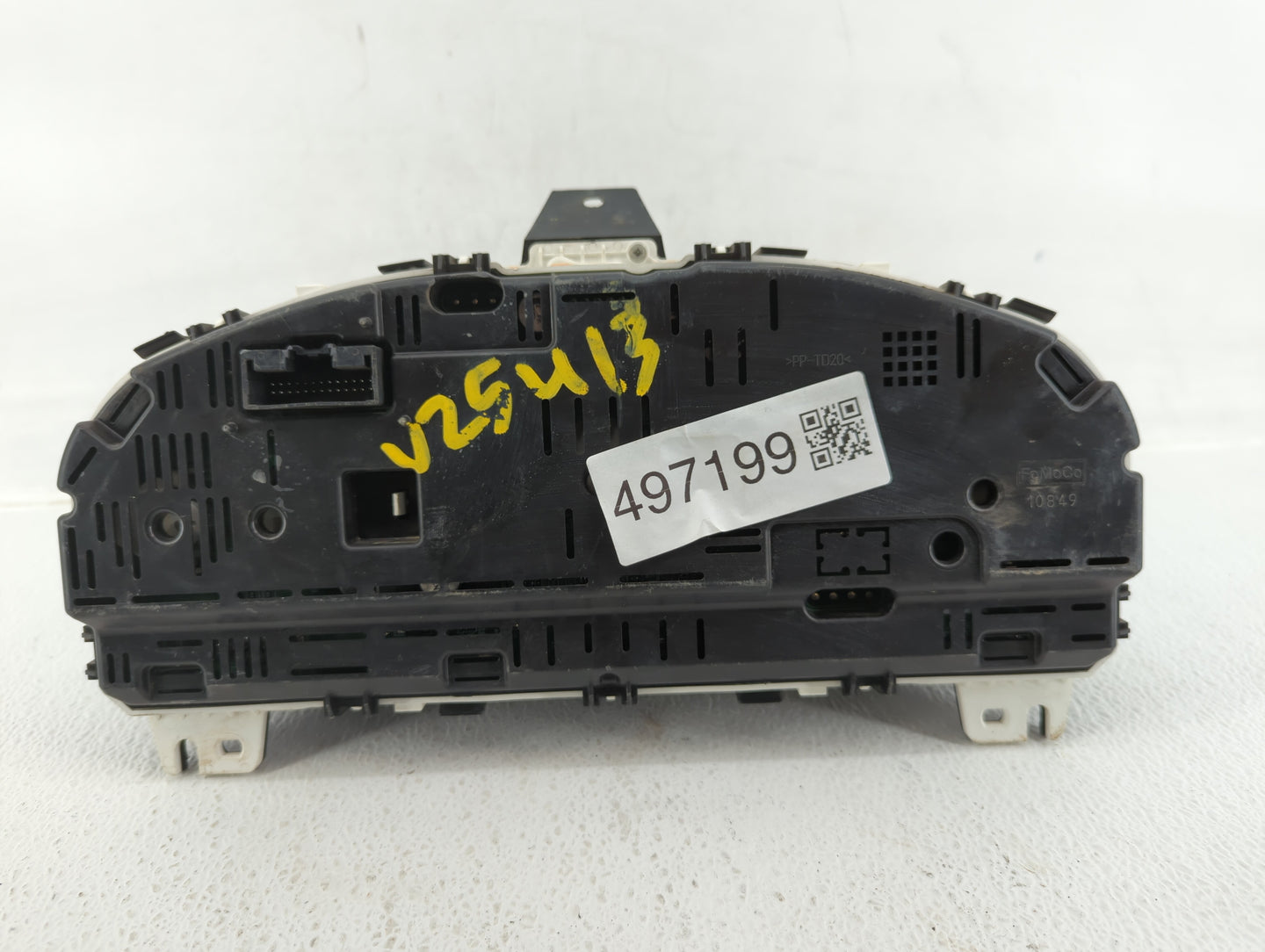 2010 Lincoln Mkz Instrument Cluster Speedometer Gauges P/N:EC2T-10849-AA AH6T-10849-CC Fits OEM Used Auto Parts - Oemusedaut