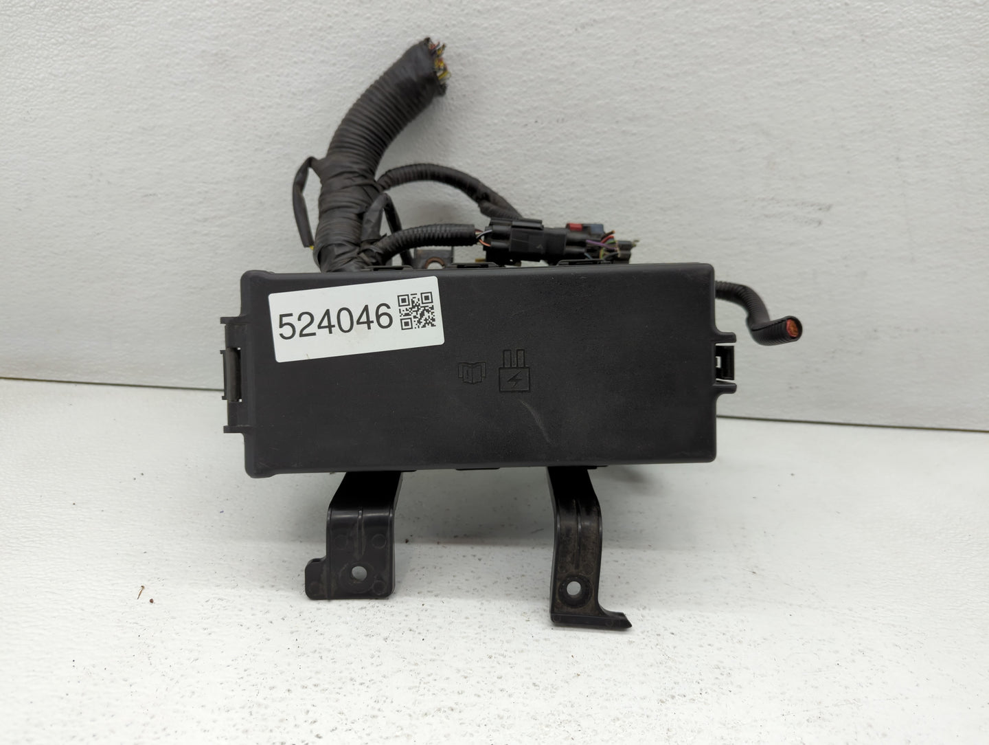 2007-2010 Lincoln Mkz Fusebox Fuse Box Panel Relay Module Fits Fits 2007 2008 2009 2010 OEM Used Auto Parts - Oemusedautopar