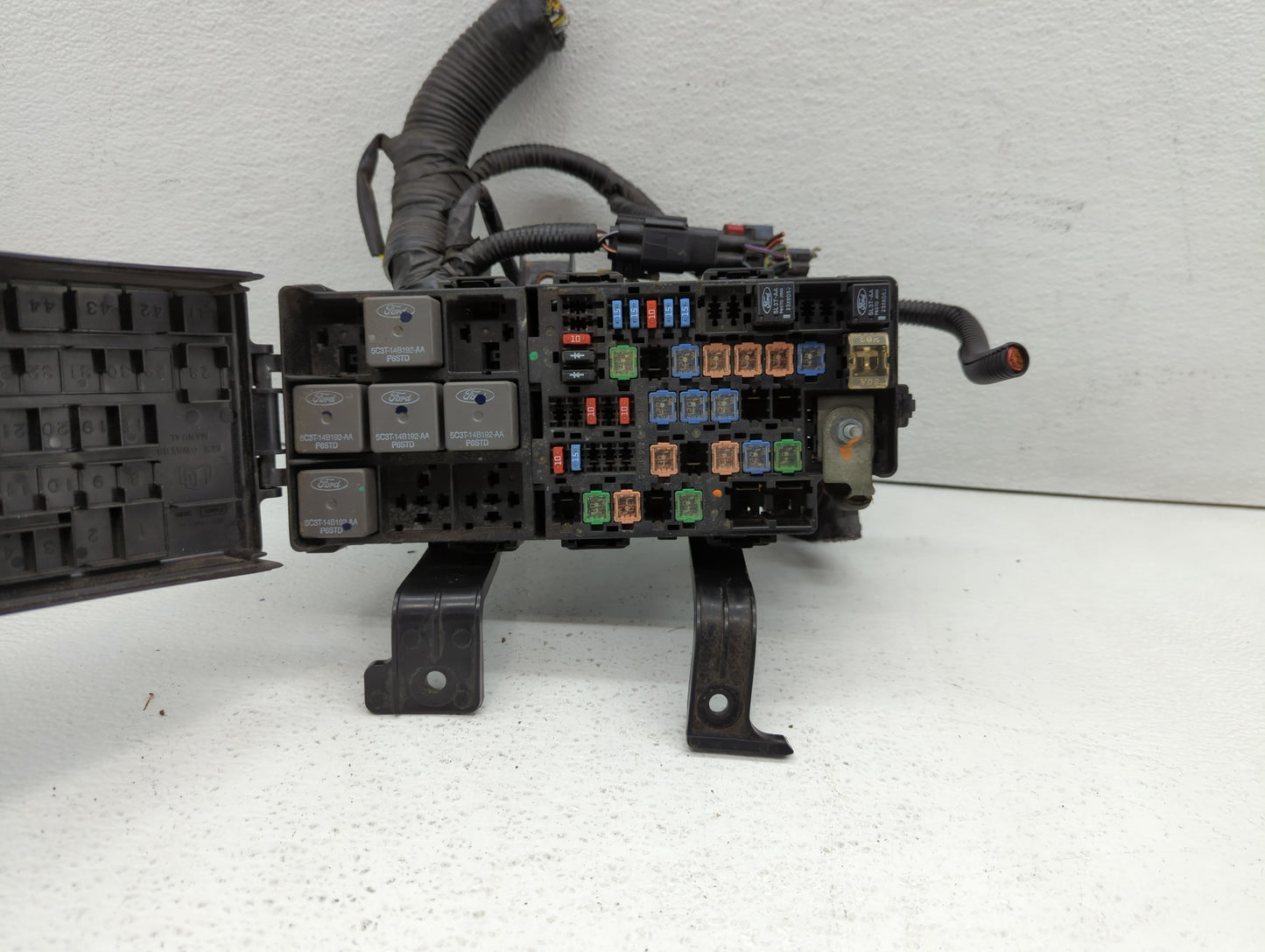 2007-2010 Lincoln Mkz Fusebox Fuse Box Panel Relay Module Fits Fits 2007 2008 2009 2010 OEM Used Auto Parts - Oemusedautopar