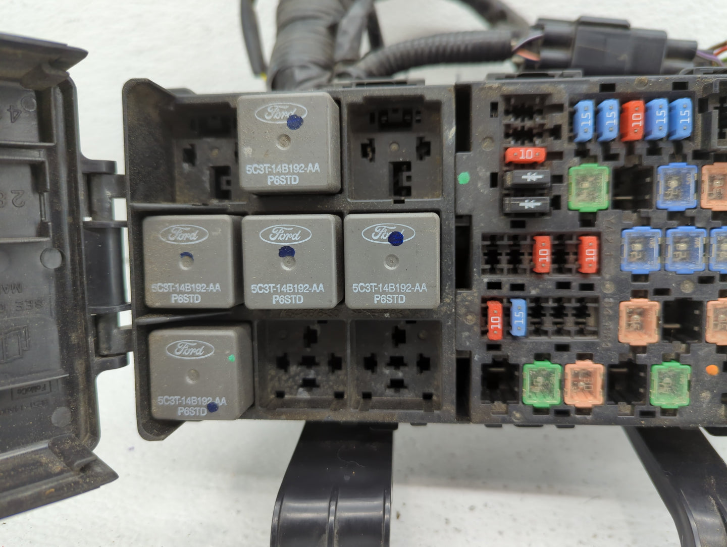 2007-2010 Lincoln Mkz Fusebox Fuse Box Panel Relay Module Fits Fits 2007 2008 2009 2010 OEM Used Auto Parts - Oemusedautopar