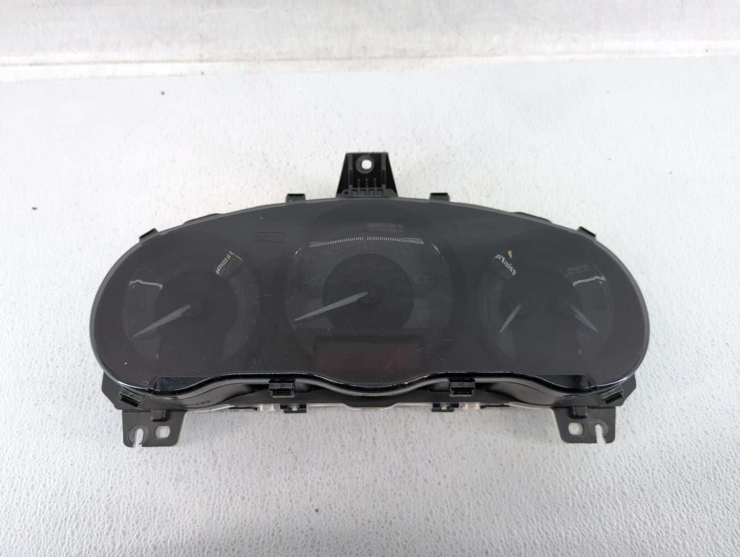 2010 Lincoln Mkz Instrument Cluster Speedometer Gauges P/N:AH6T-10849-CC Fits OEM Used Auto Parts - Oemusedautoparts1.com