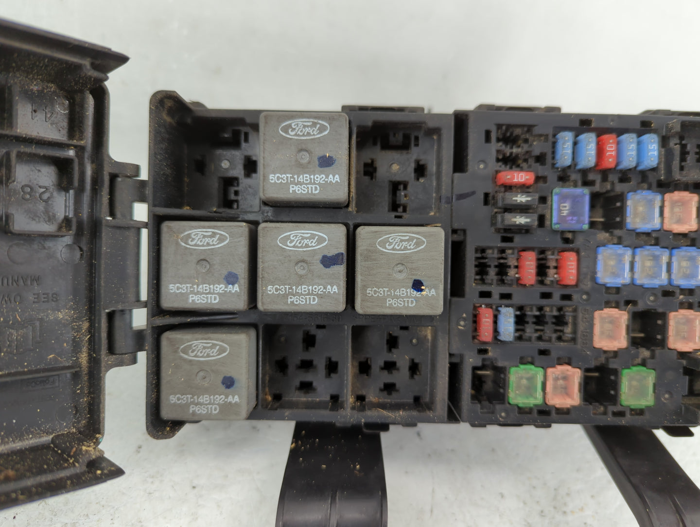 2007-2010 Lincoln Mkz Fusebox Fuse Box Panel Relay Module Fits Fits 2007 2008 2009 2010 OEM Used Auto Parts - Oemusedautopar