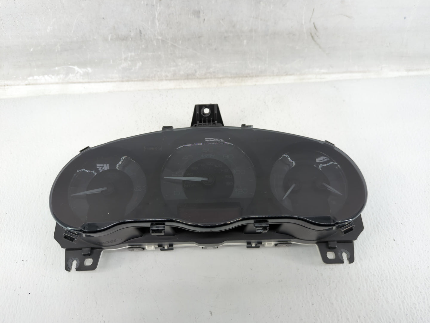 2010 Lincoln Mkz Instrument Cluster Speedometer Gauges P/N:AH6T-10489-CC Fits OEM Used Auto Parts - Oemusedautoparts1.com