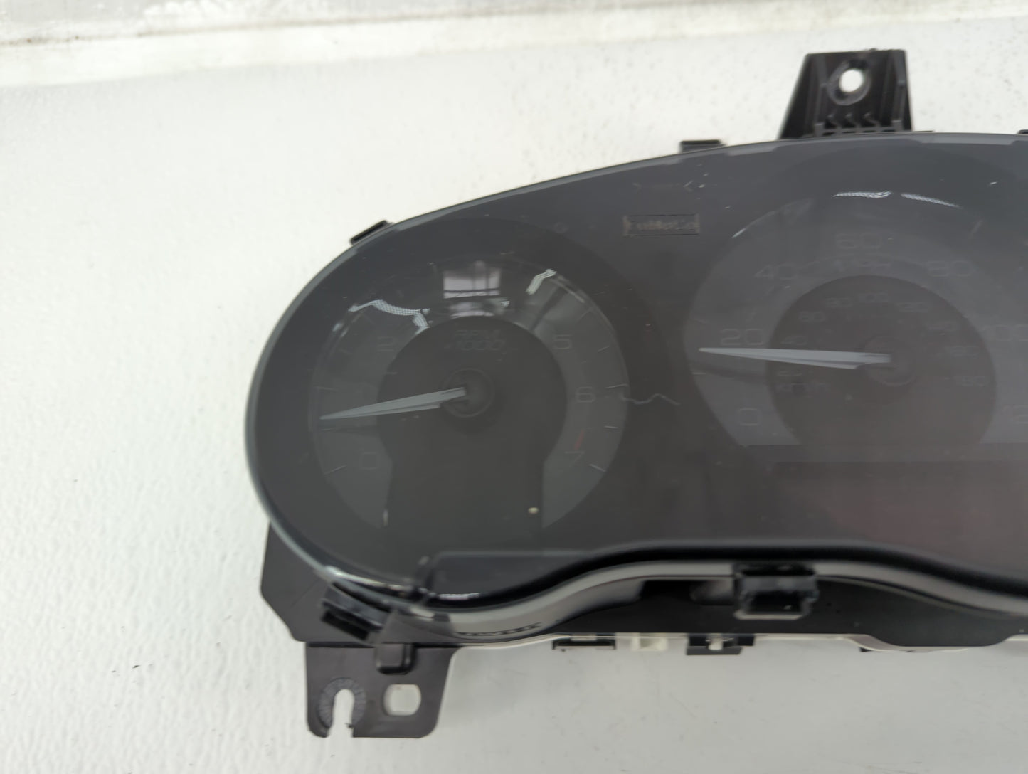 2010 Lincoln Mkz Instrument Cluster Speedometer Gauges P/N:AH6T-10489-CC Fits OEM Used Auto Parts - Oemusedautoparts1.com