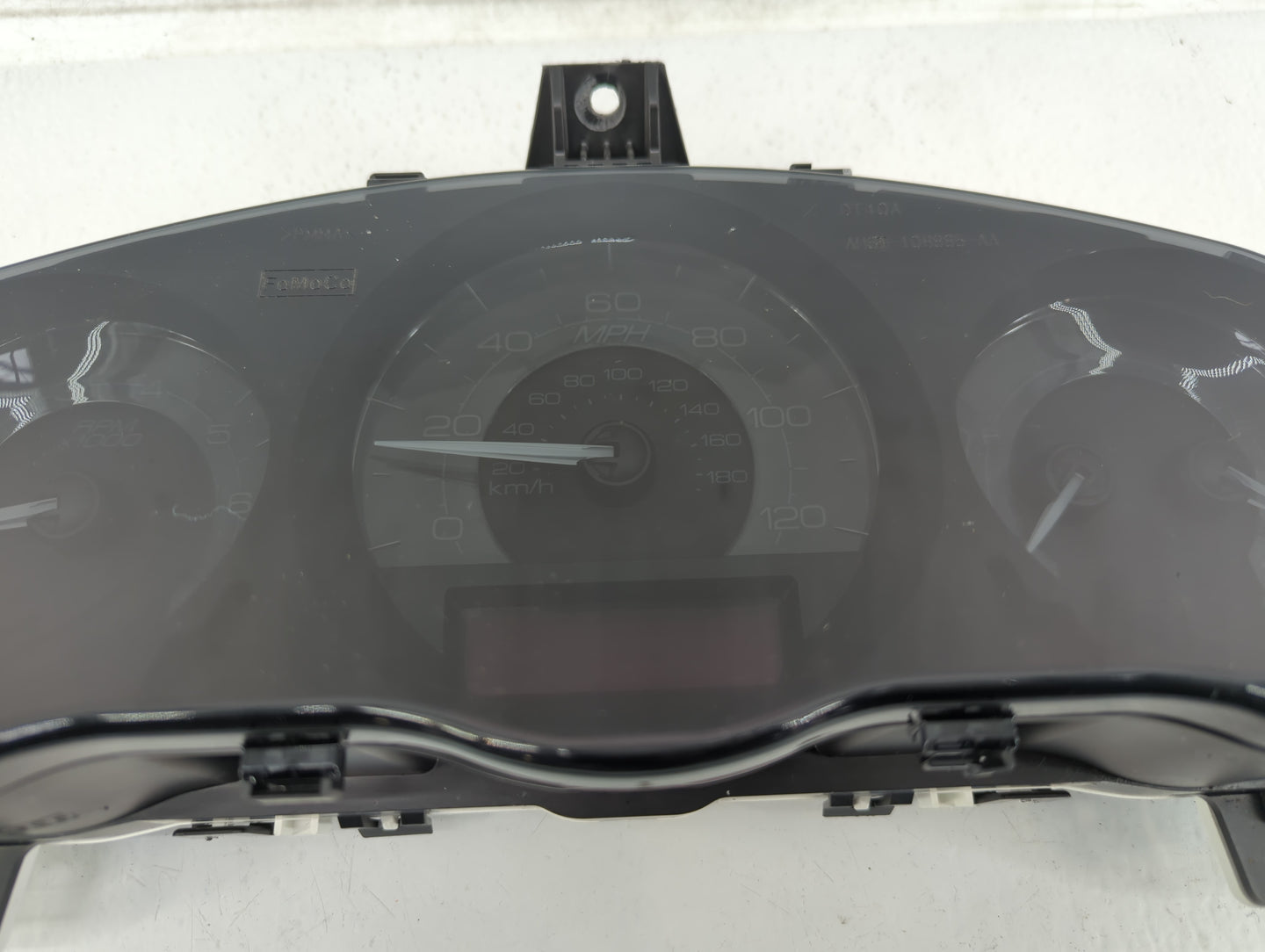 2010 Lincoln Mkz Instrument Cluster Speedometer Gauges P/N:AH6T-10489-CC Fits OEM Used Auto Parts - Oemusedautoparts1.com