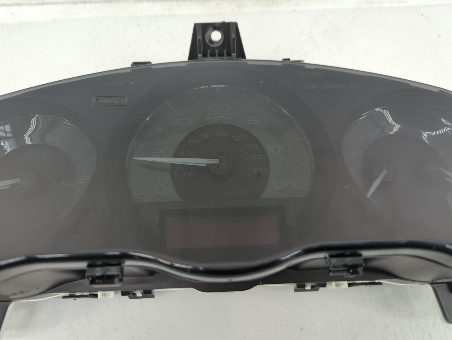 2010 Lincoln Mkz Instrument Cluster Speedometer Gauges P/N:AH6T-10489-CC Fits OEM Used Auto Parts - Oemusedautoparts1.com