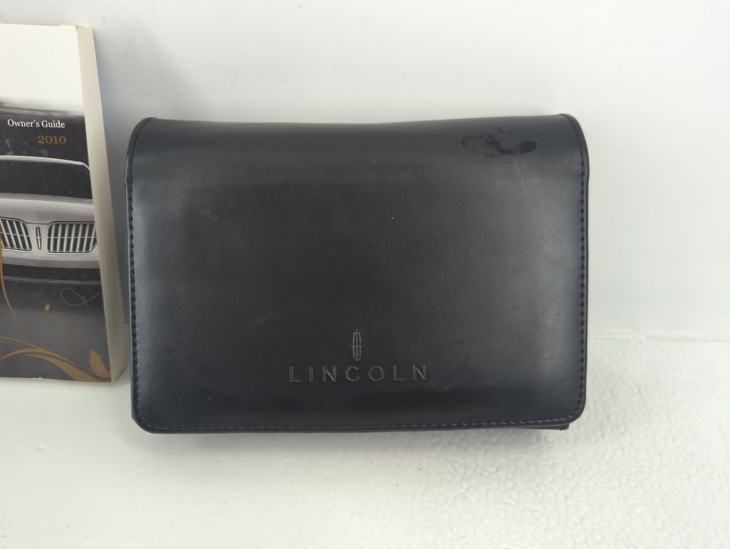 2010 Lincoln Mkz Owners Manual Book Guide P/N:AH6J 19A321 AB OEM Used Auto Parts - Oemusedautoparts1.com