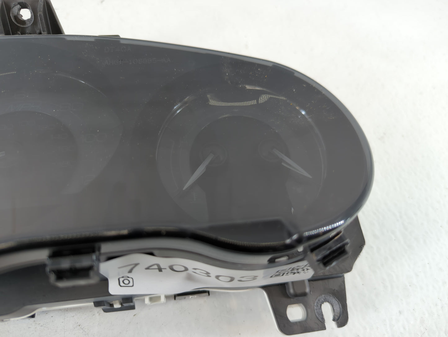 2010 Lincoln Mkz Instrument Cluster Speedometer Gauges P/N:AH6T-10489-AE Fits OEM Used Auto Parts - Oemusedautoparts1.com