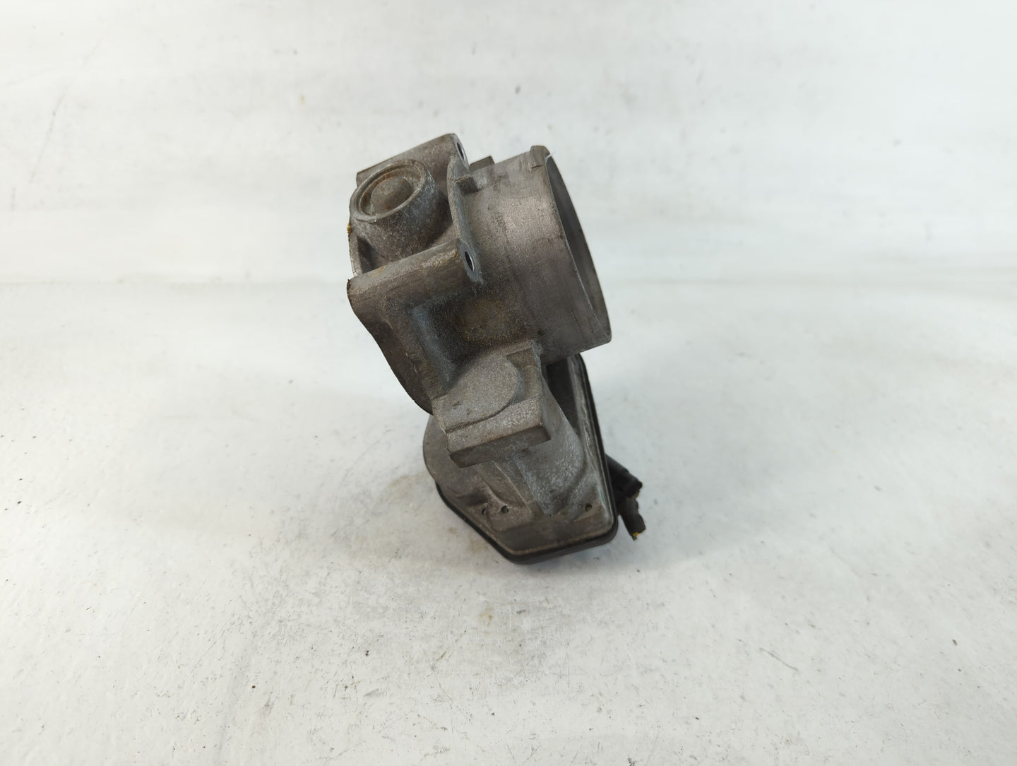 2007-2012 Lincoln Mkz Throttle Body P/N:7T4E-9F991-GA Fits Fits 2007 2008 2009 2010 2011 2012 2013 2014 OEM Used Auto Parts 