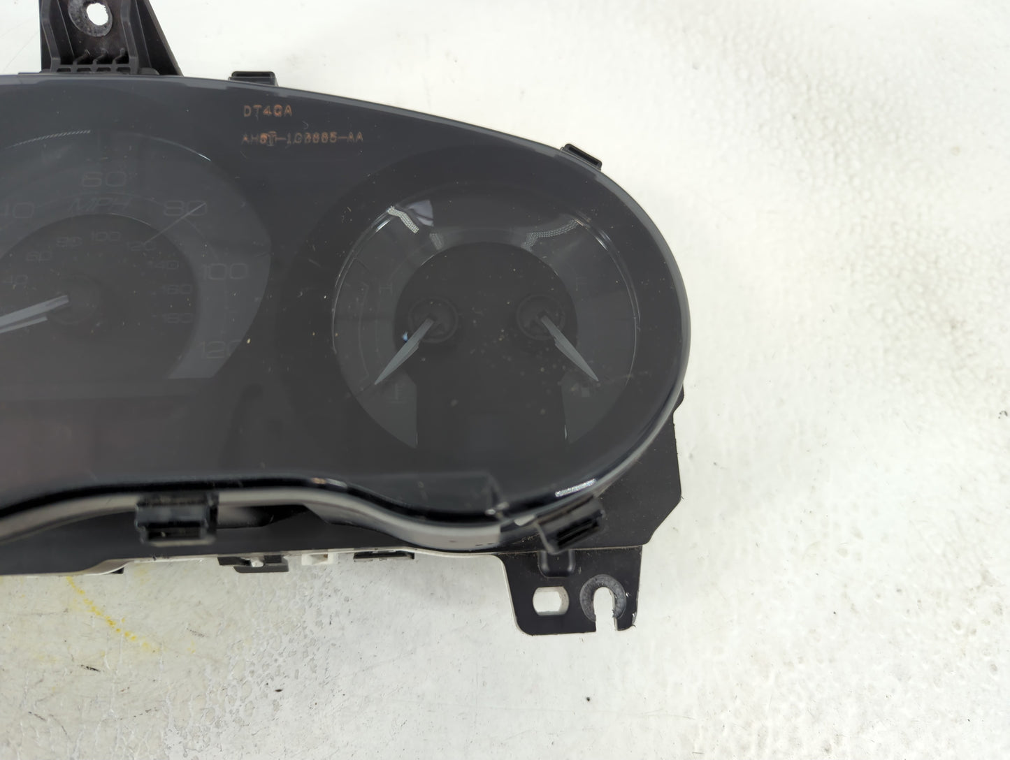 2010 Lincoln Mkz Instrument Cluster Speedometer Gauges P/N:AH6T-10489-CC Fits OEM Used Auto Parts - Oemusedautoparts1.com