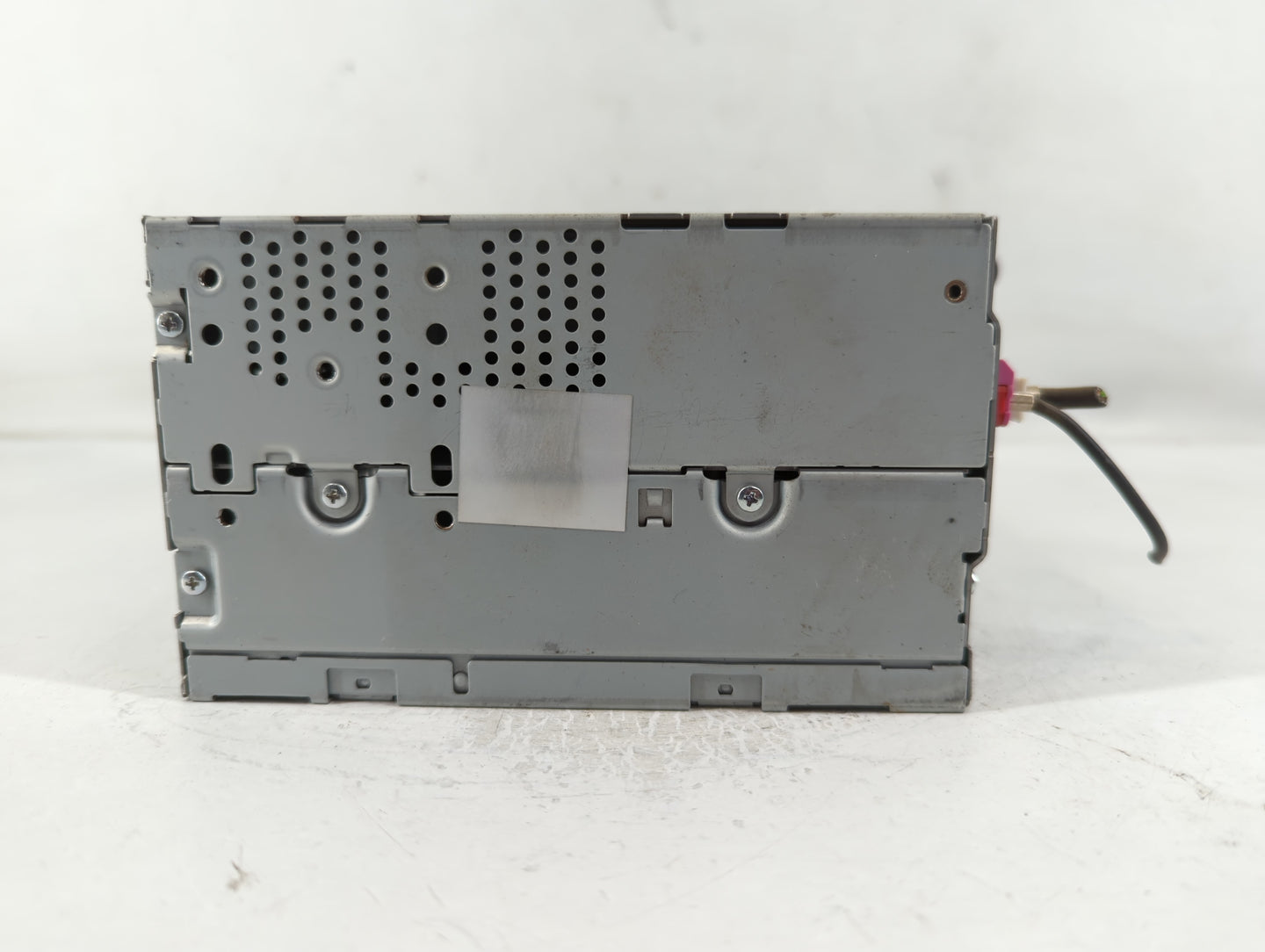 2010 Lincoln Mkz Radio AM FM Cd Player Receiver Replacement Fits OEM Used Auto Parts - Oemusedautoparts1.com