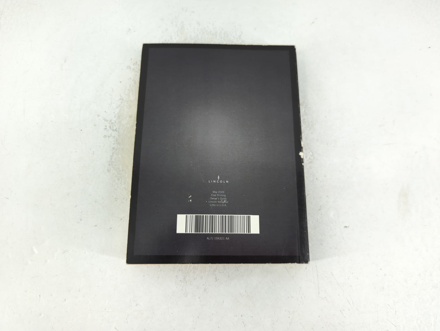 2010 Lincoln Navigator Owners Manual Book Guide P/N:AL7J 19A321 AA OEM Used Auto Parts - Oemusedautoparts1.com