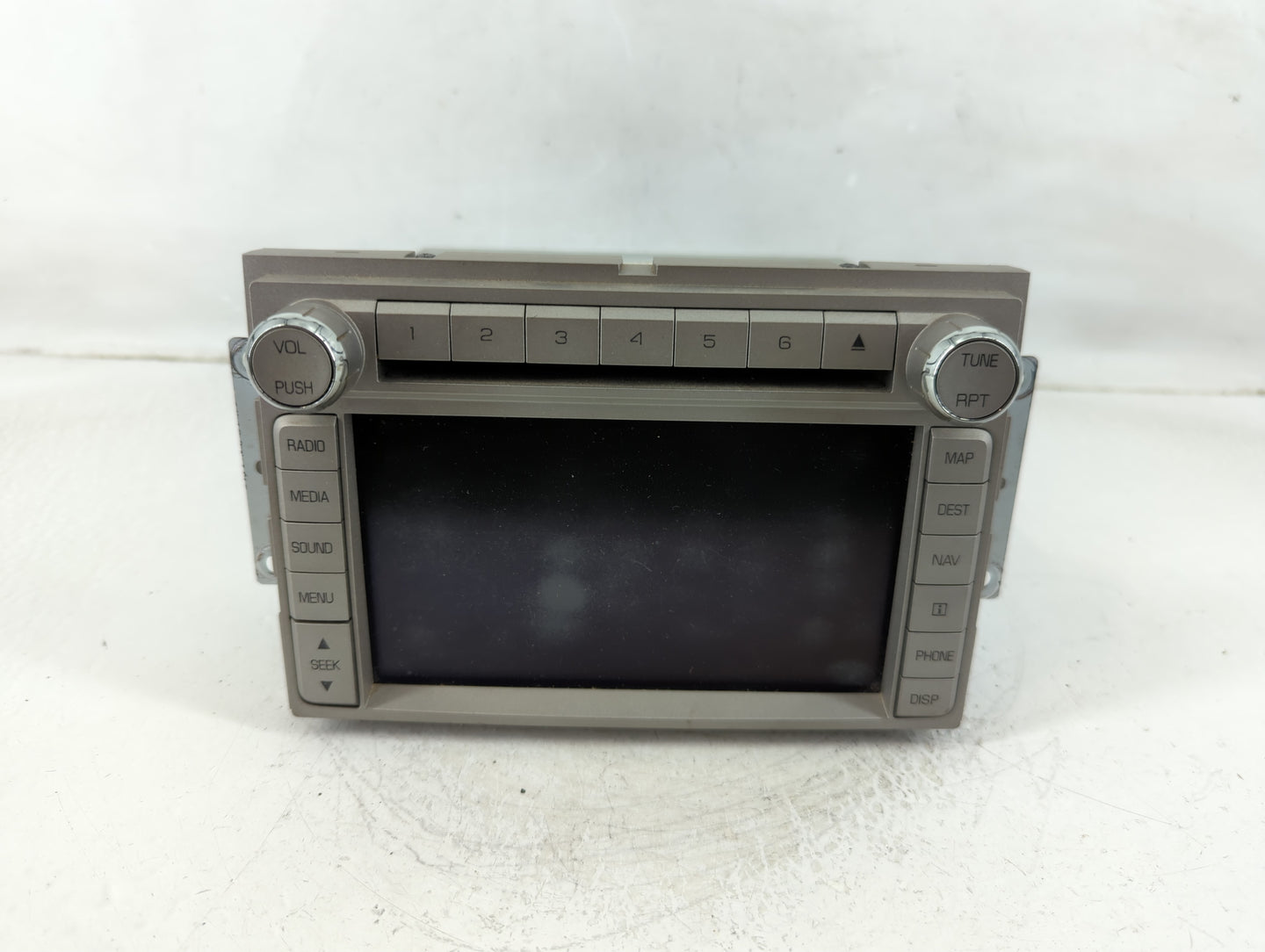 2010 Lincoln Navigator Radio AM FM Cd Player Receiver Replacement Fits OEM Used Auto Parts - Oemusedautoparts1.com