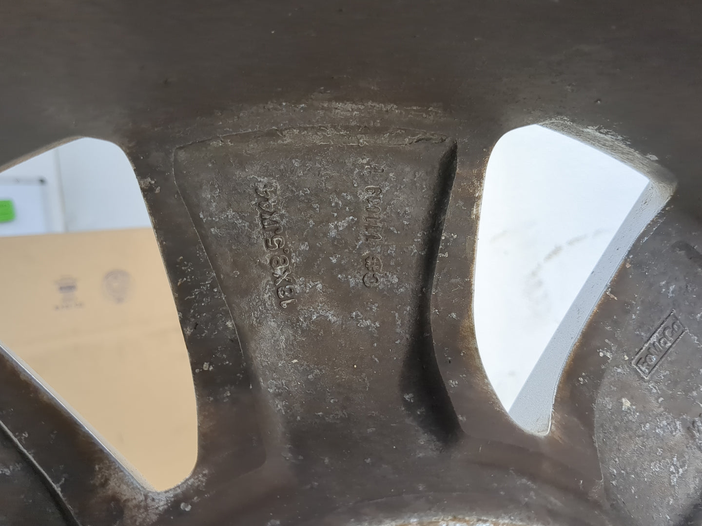 2010 Lincoln Navigator Oem Wheel Rim 1263887 - Oemusedautoparts1.com
