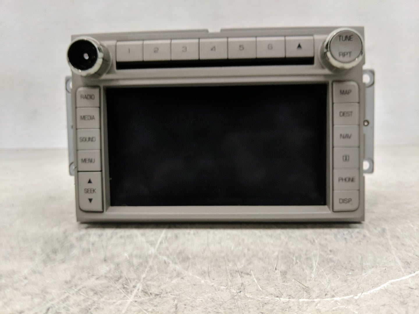 2010 Lincoln Navigator Radio AM FM Cd Player Receiver Replacement P/N:AL7T 18K931 AC Fits OEM Used Auto Parts - Oemusedautop