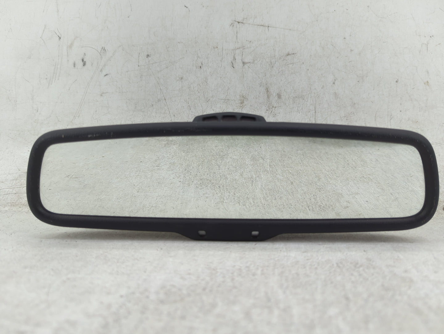 2010 Lincoln Navigator Interior Rear View Mirror Replacement OEM Fits OEM Used Auto Parts - Oemusedautoparts1.com