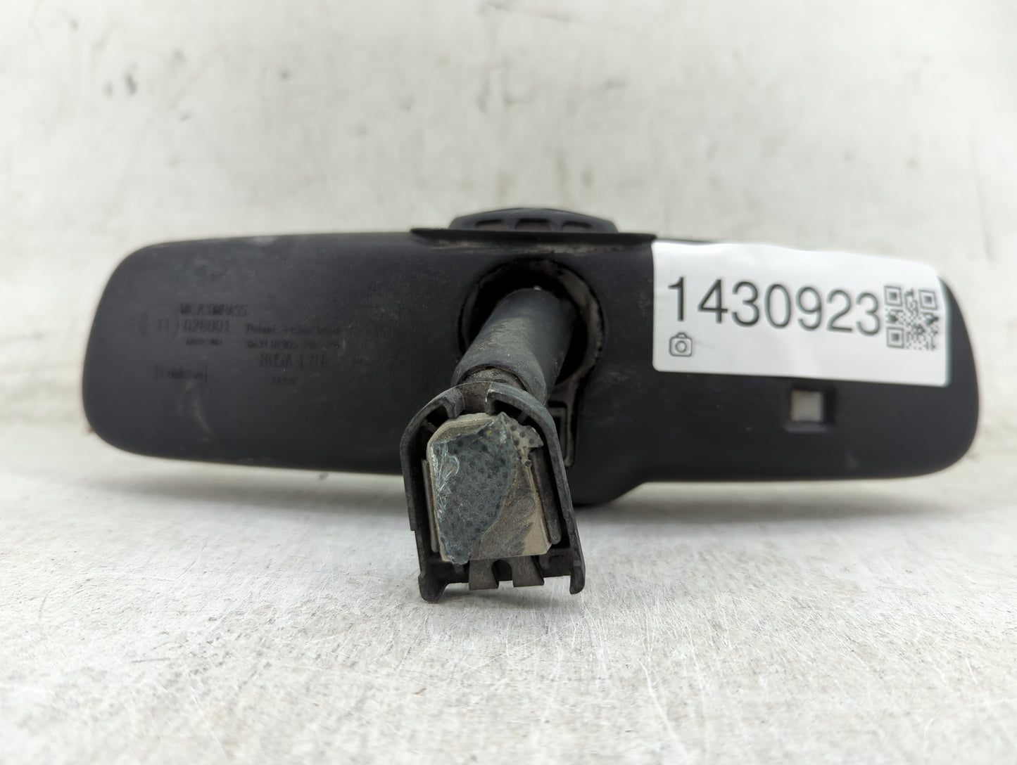 2010 Lincoln Navigator Interior Rear View Mirror Replacement OEM Fits OEM Used Auto Parts - Oemusedautoparts1.com