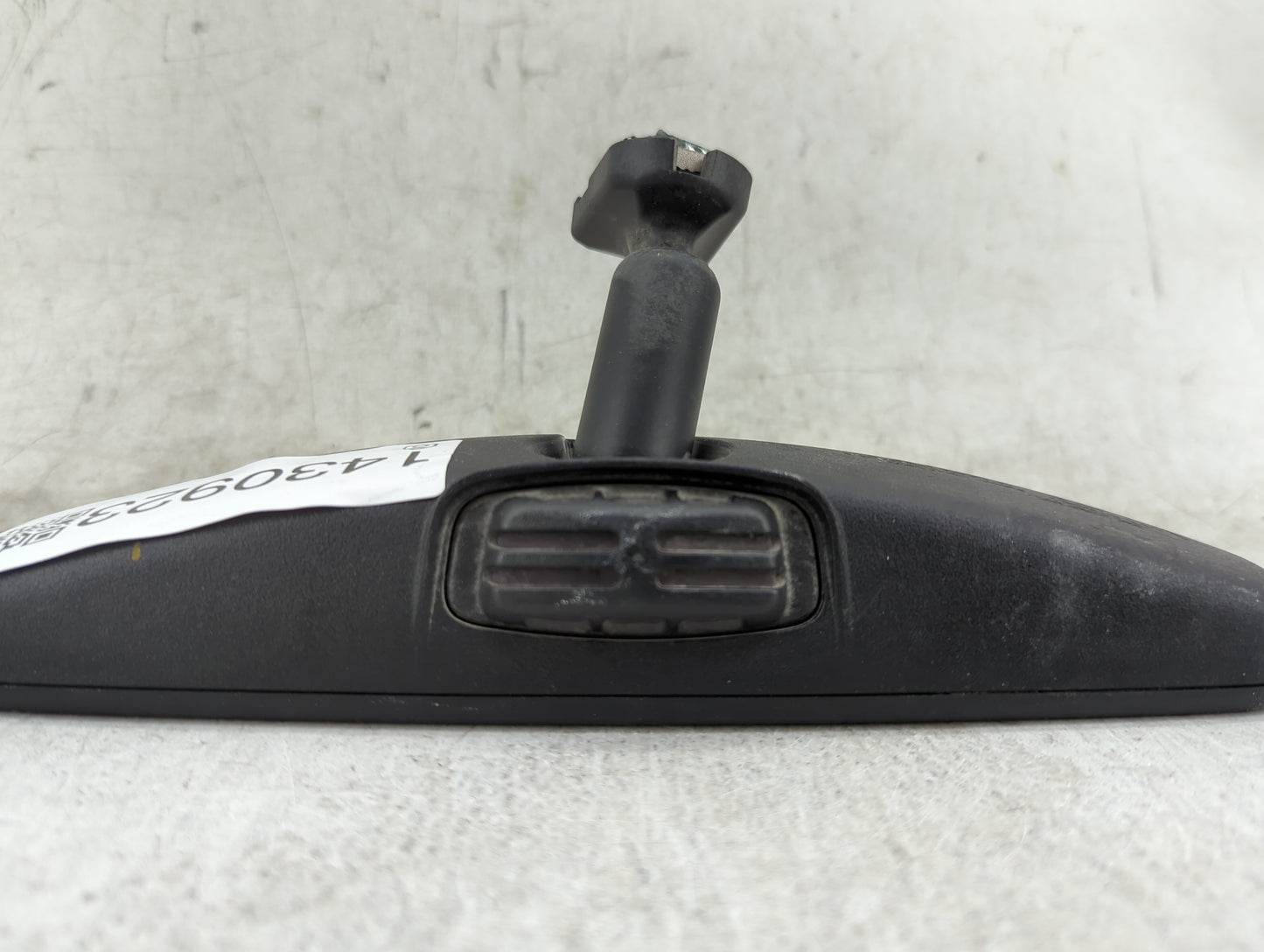 2010 Lincoln Navigator Interior Rear View Mirror Replacement OEM Fits OEM Used Auto Parts - Oemusedautoparts1.com
