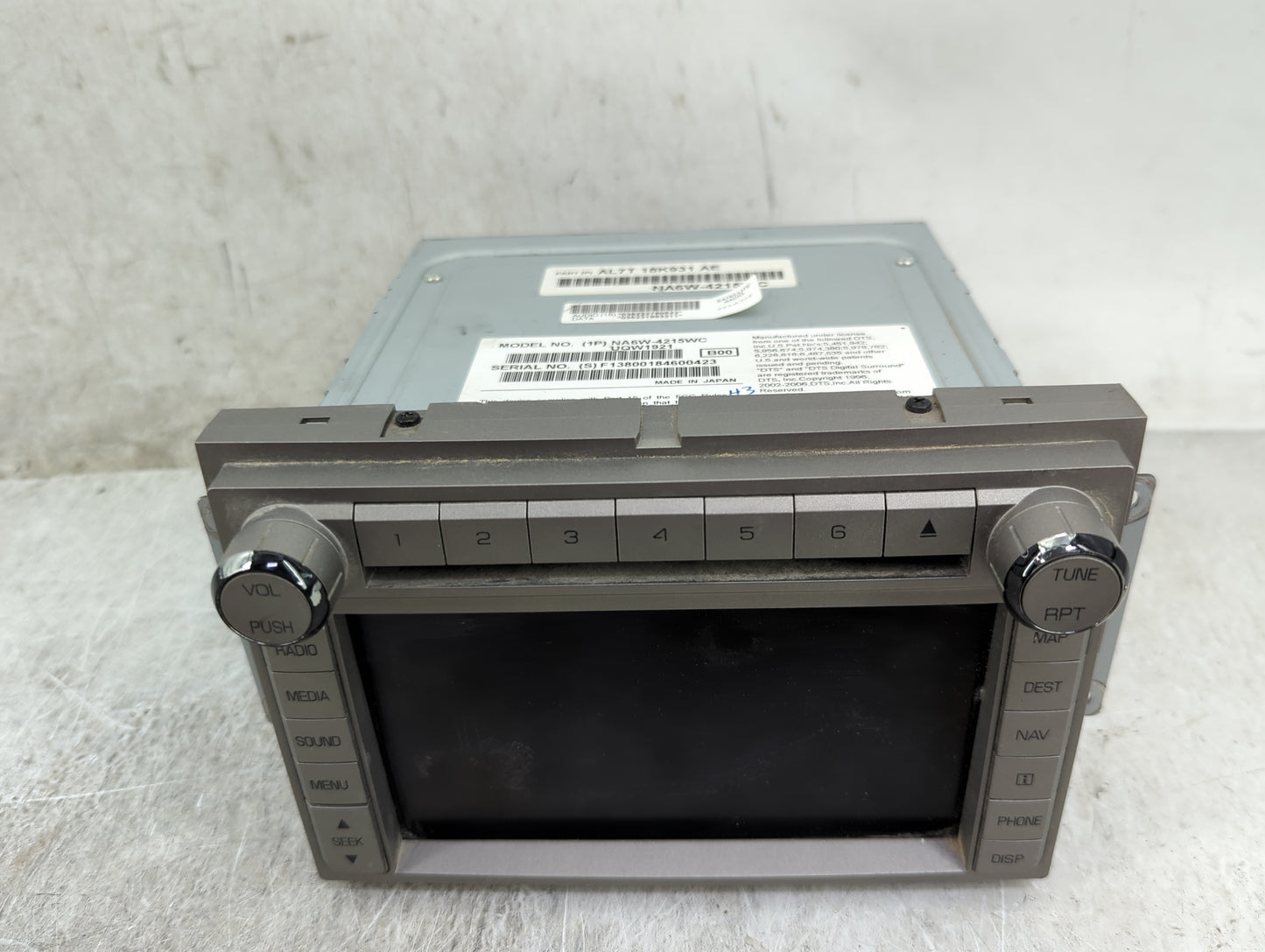 2010 Lincoln Navigator Radio AM FM Cd Player Receiver Replacement P/N:AL7T-18K931-AE NA6W-4215WC Fits OEM Used Auto Parts - 