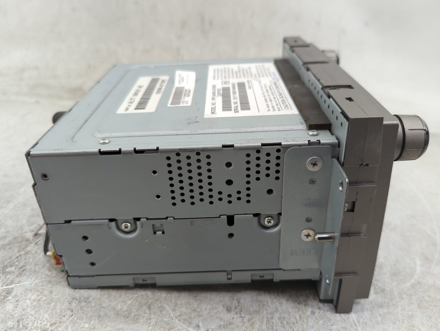 2010 Lincoln Navigator Radio AM FM Cd Player Receiver Replacement P/N:AL7T-18K931-AE NA6W-4215WC Fits OEM Used Auto Parts - 