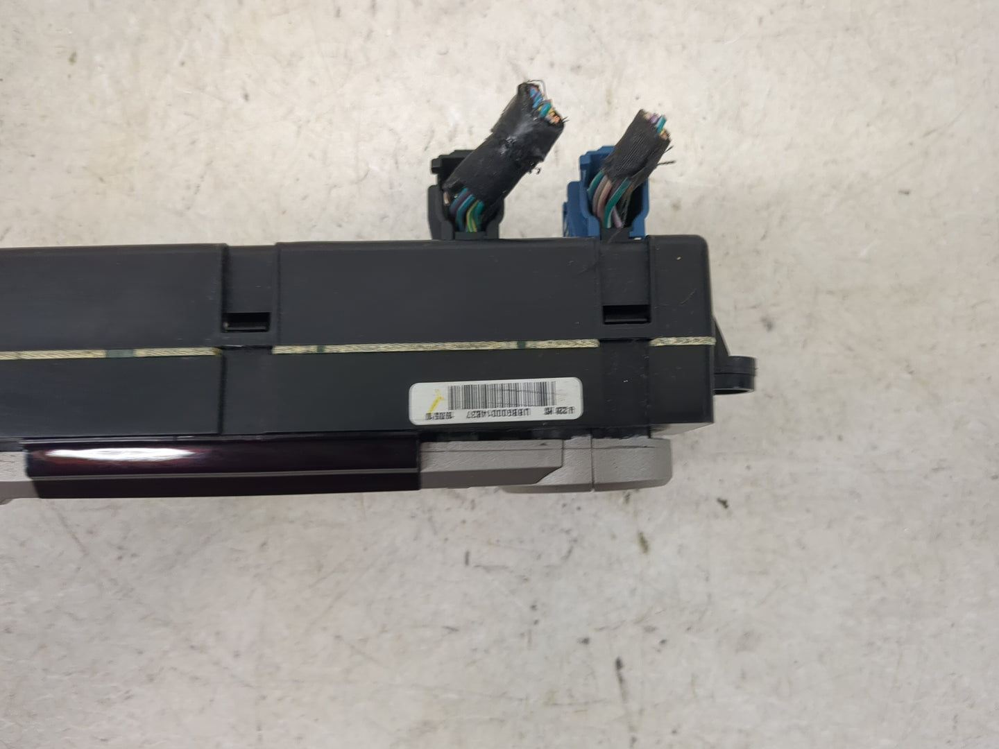 2010 Lincoln Navigator Climate Control Module Temperature AC/Heater Replacement Fits OEM Used Auto Parts - Oemusedautoparts1