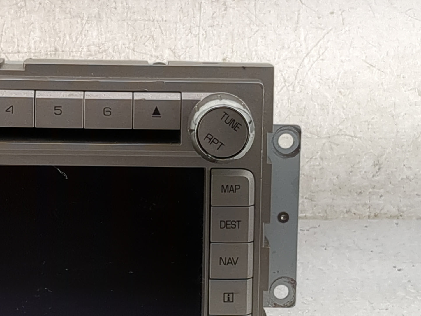 2010 Lincoln Navigator Radio AM FM Cd Player Receiver Replacement P/N:AL7T-18K931-AE NA6W-4215WC Fits OEM Used Auto Parts - 