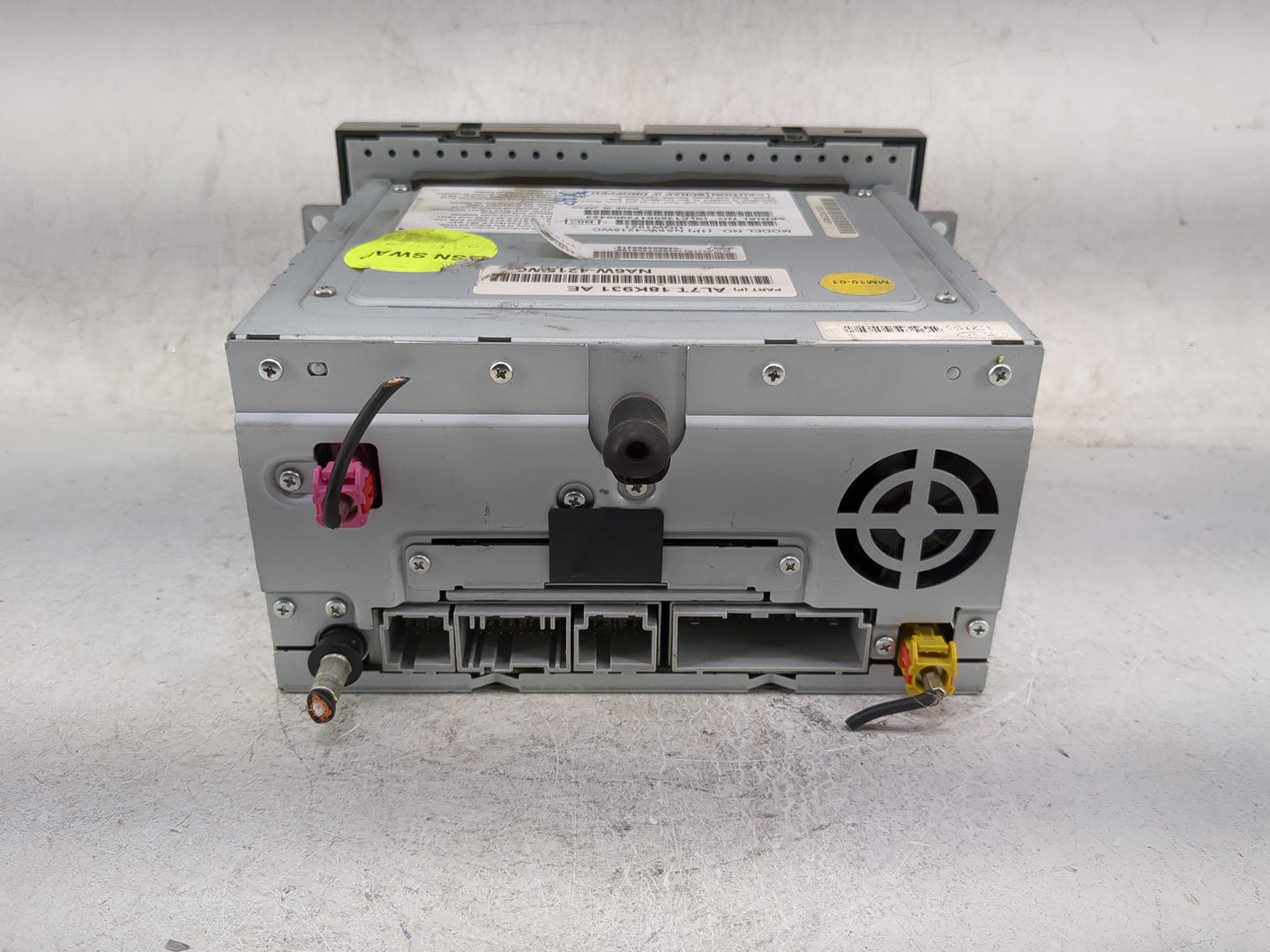 2010 Lincoln Navigator Radio AM FM Cd Player Receiver Replacement P/N:AL7T-18K931-AE NA6W-4215WC Fits OEM Used Auto Parts - 