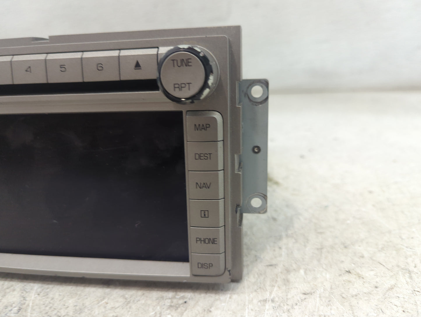 2010 Lincoln Navigator Radio AM FM Cd Player Receiver Replacement P/N:AL7T-18K931-AE NA6W-4215WC Fits OEM Used Auto Parts - 