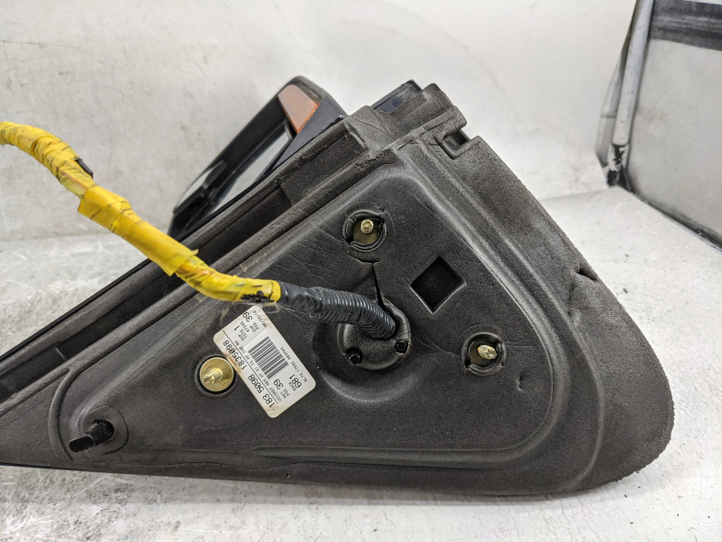 2010 Lincoln Navigator Passenger Side View Mirror - Right Door Mirror OEM Used - Oemusedautoparts1.com