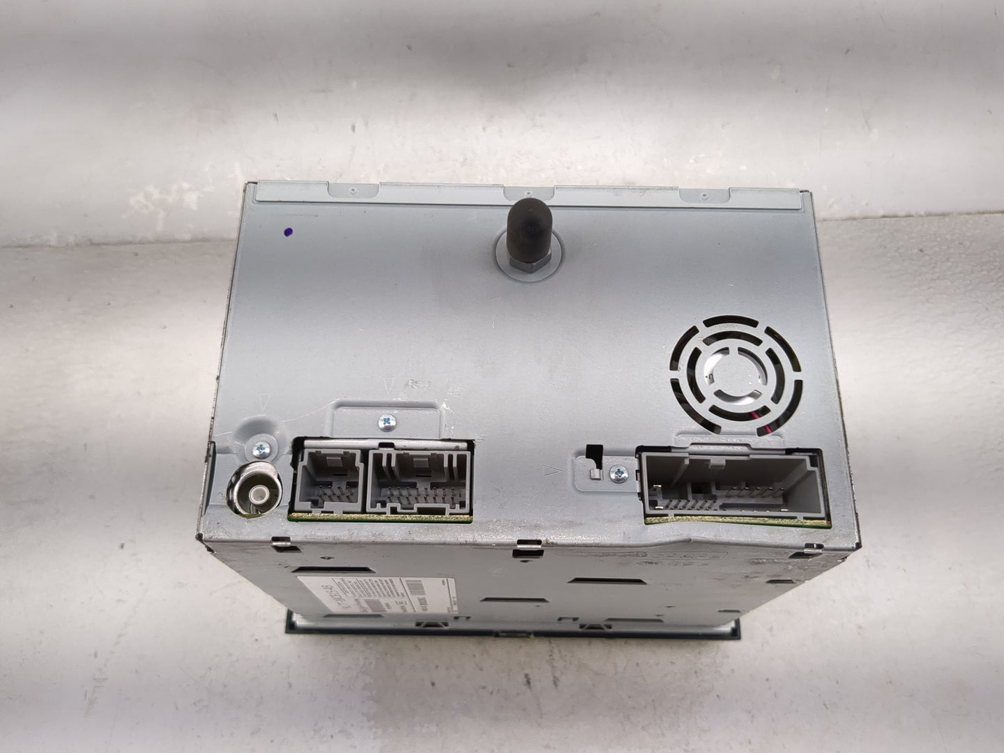 2010 Lincoln Navigator Radio AM FM Cd Player Receiver Replacement P/N:9L7T-18C815-AB 9L7T18C815AB, DEH-G2187ZF56 Fits OEM Us