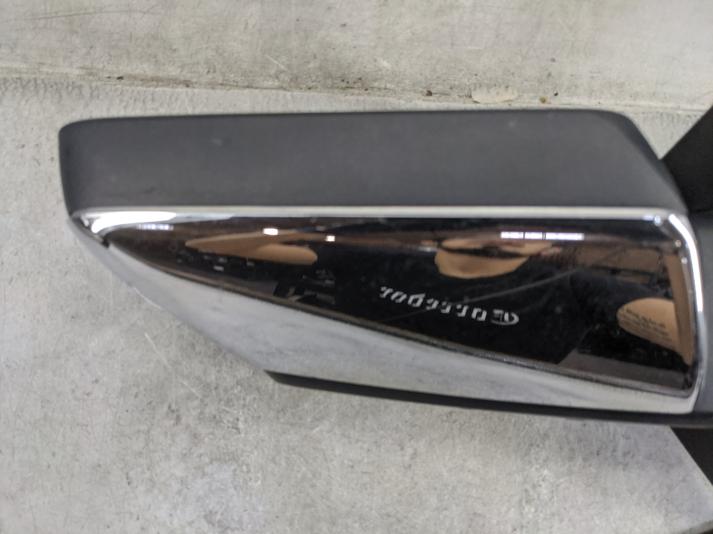 2010 Lincoln Navigator Passenger Side View Mirror - Right Door Mirror OEM Used - Oemusedautoparts1.com