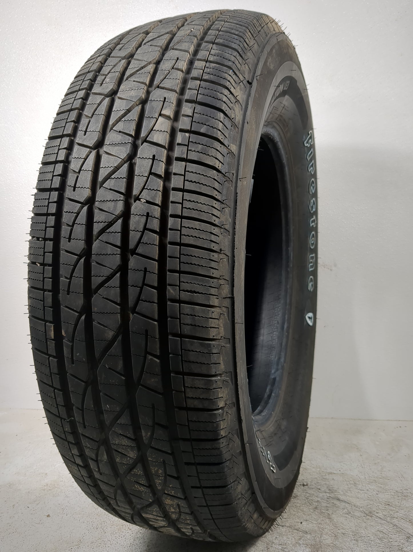 Used Tire 255/70R18 FIRESTONE DESTINATION LE3 113T - Tread Depth 8/32 - Oemusedautoparts1.com