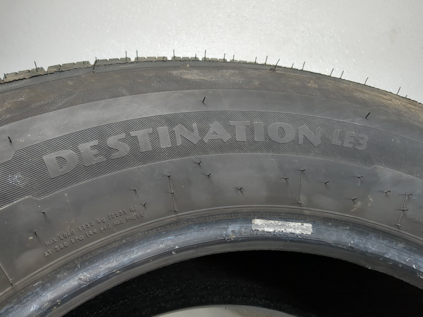 Used Tire 255/70R18 FIRESTONE DESTINATION LE3 113T - Tread Depth 8/32 - Oemusedautoparts1.com