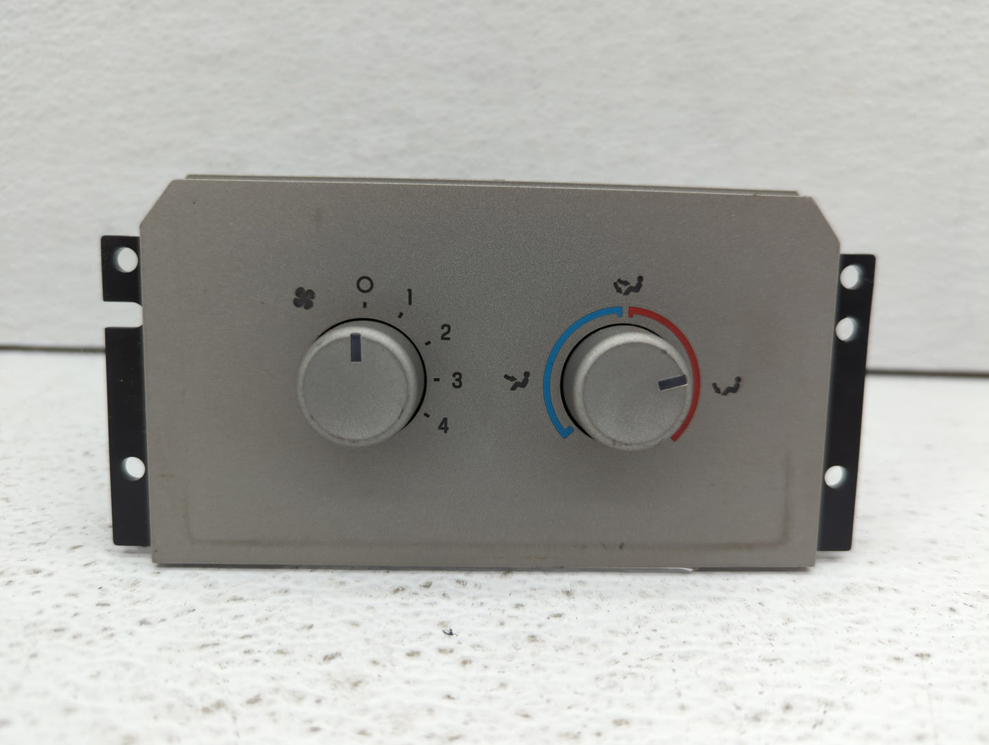 2010 Lincoln Navigator Climate Control Module Temperature AC/Heater Replacement P/N:8L74-19980-AB 7L74-19980-AC Fits OEM Use