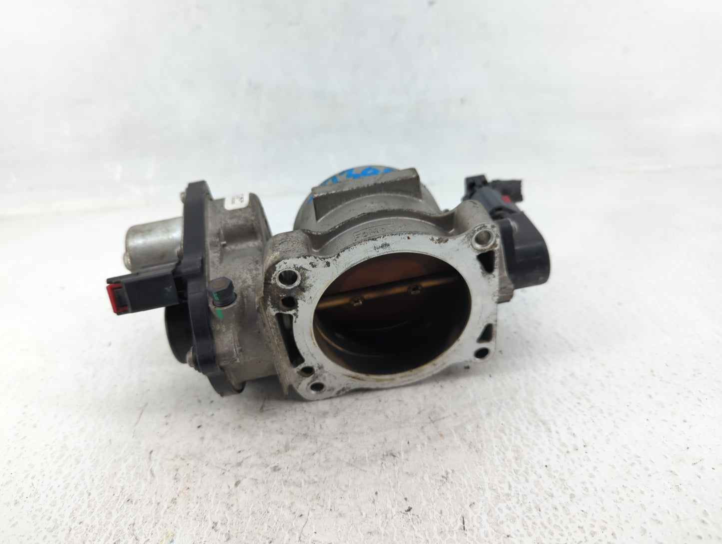 2010 Lincoln Navigator Throttle Body P/N:3L3E-9F991-BA Fits OEM Used Auto Parts - Oemusedautoparts1.com
