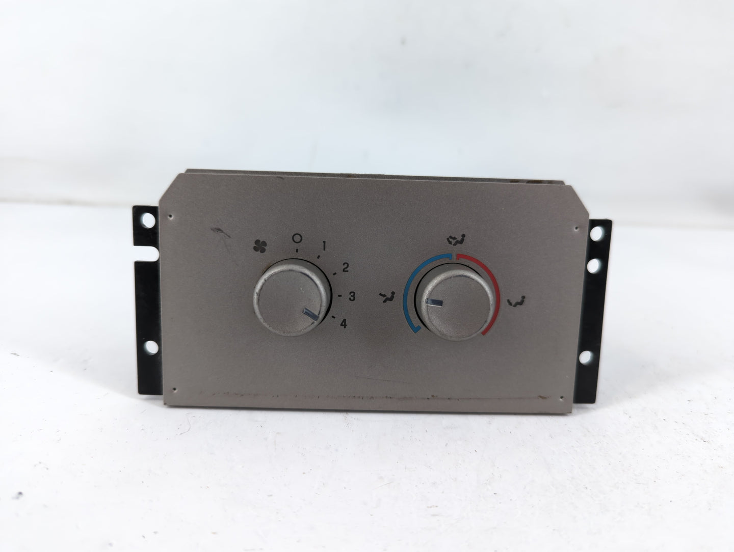 2010 Lincoln Navigator Climate Control Module Temperature AC/Heater Replacement P/N:8L74-19980-AB Fits OEM Used Auto Parts -